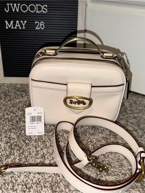 1941 Coach Riley lunchbox Bag in Chalk
